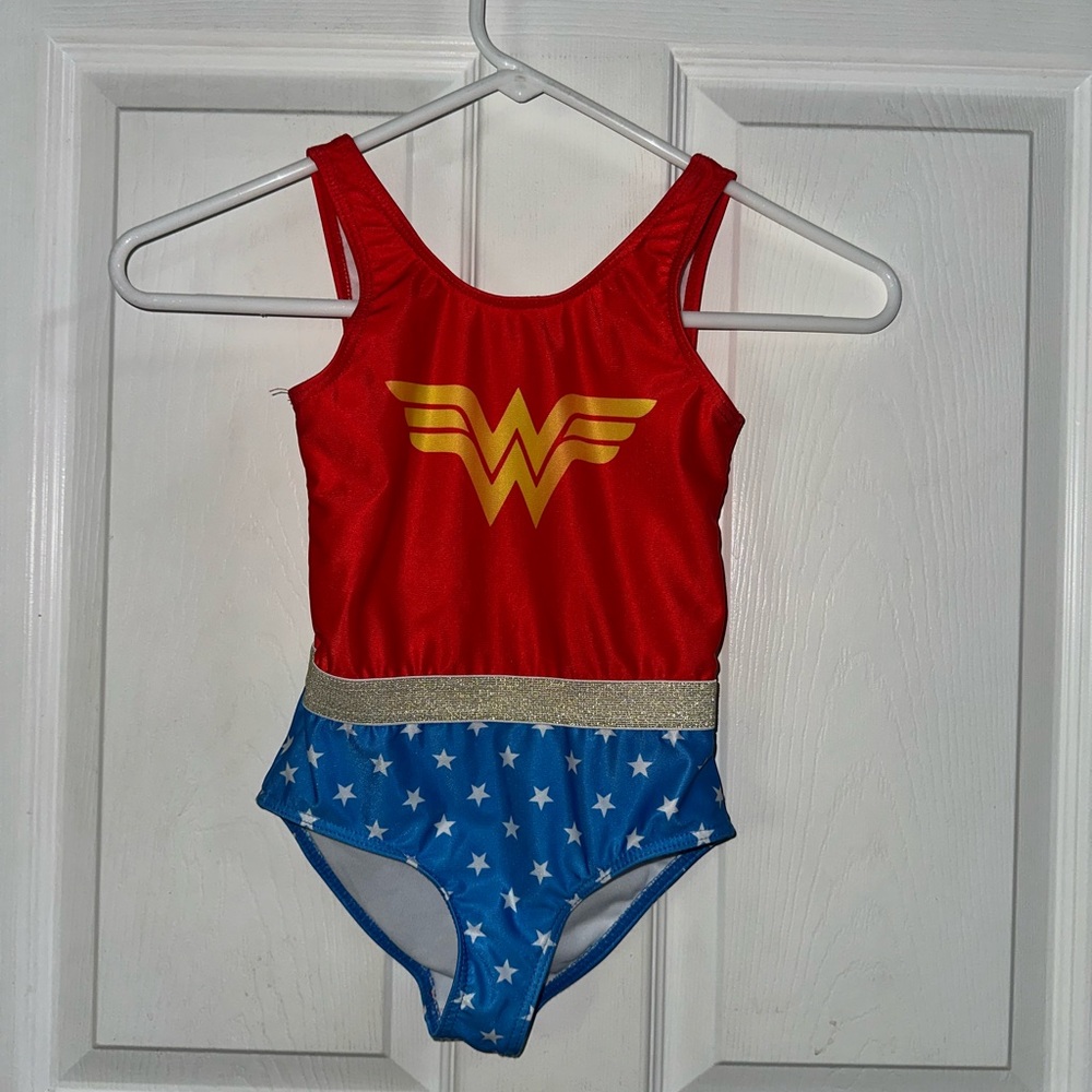 NWOT DC Comics Wonder Woman One Piece Bathing Suit Size 5/6 Girls